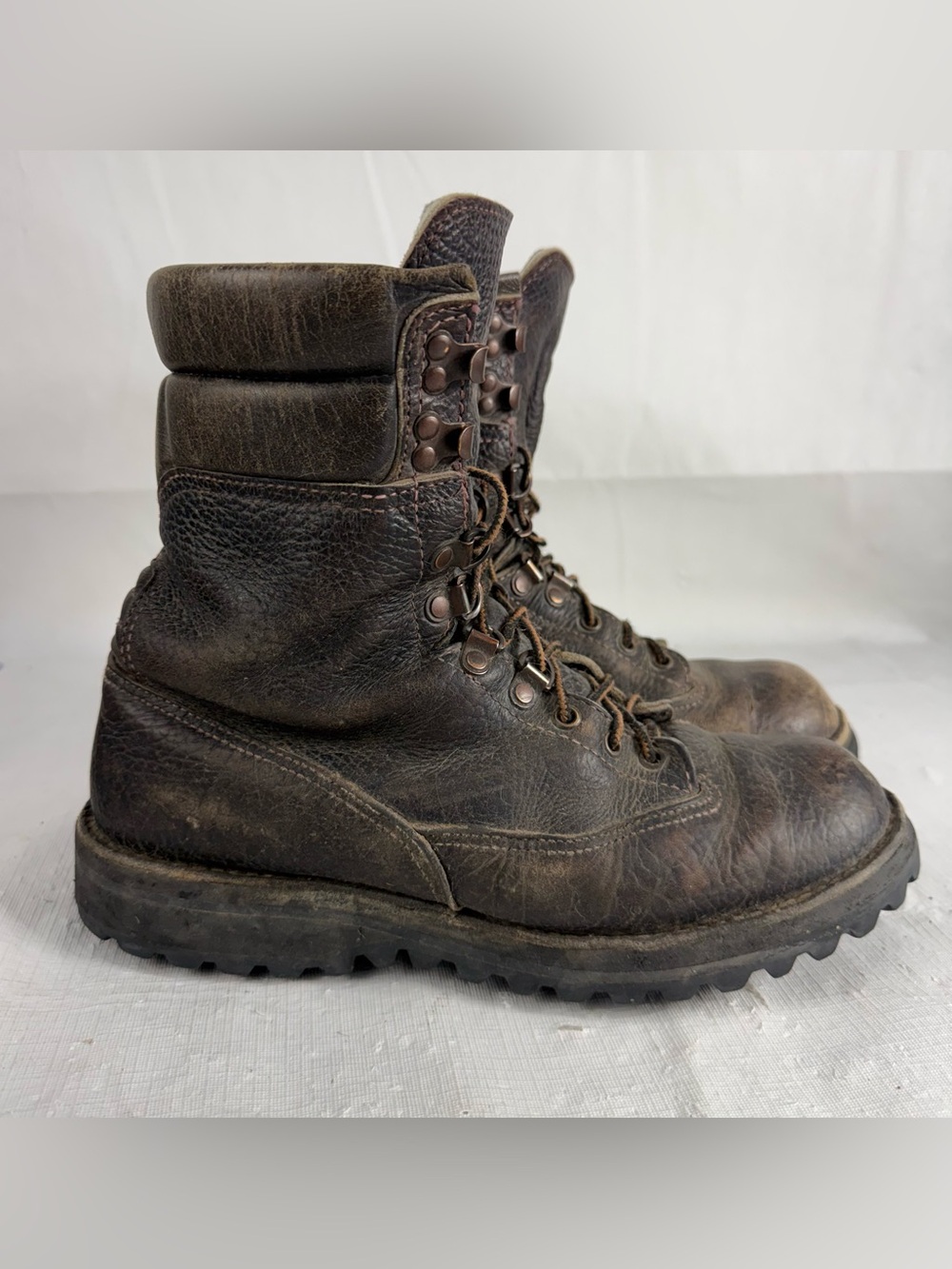 Danner Boots Mens Sz 8 Brown Pebbled Leather Gore-Tex Hunting Work Boots 8” VTG